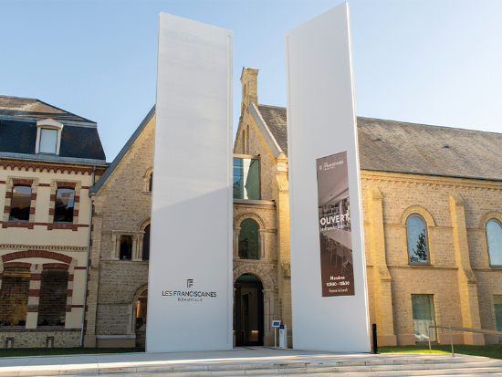 Vue du lieu culturel Les Franciscaines de Deauville